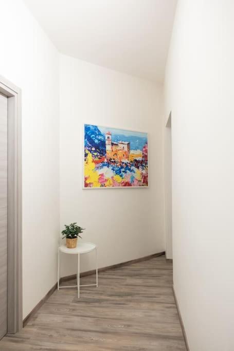 Private Room: The Port Apartment Scirocco リヴォルノ エクステリア 写真